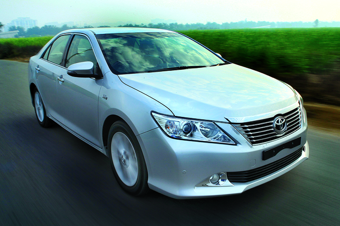 New Toyota Camry review, test drive and video - Autocar India