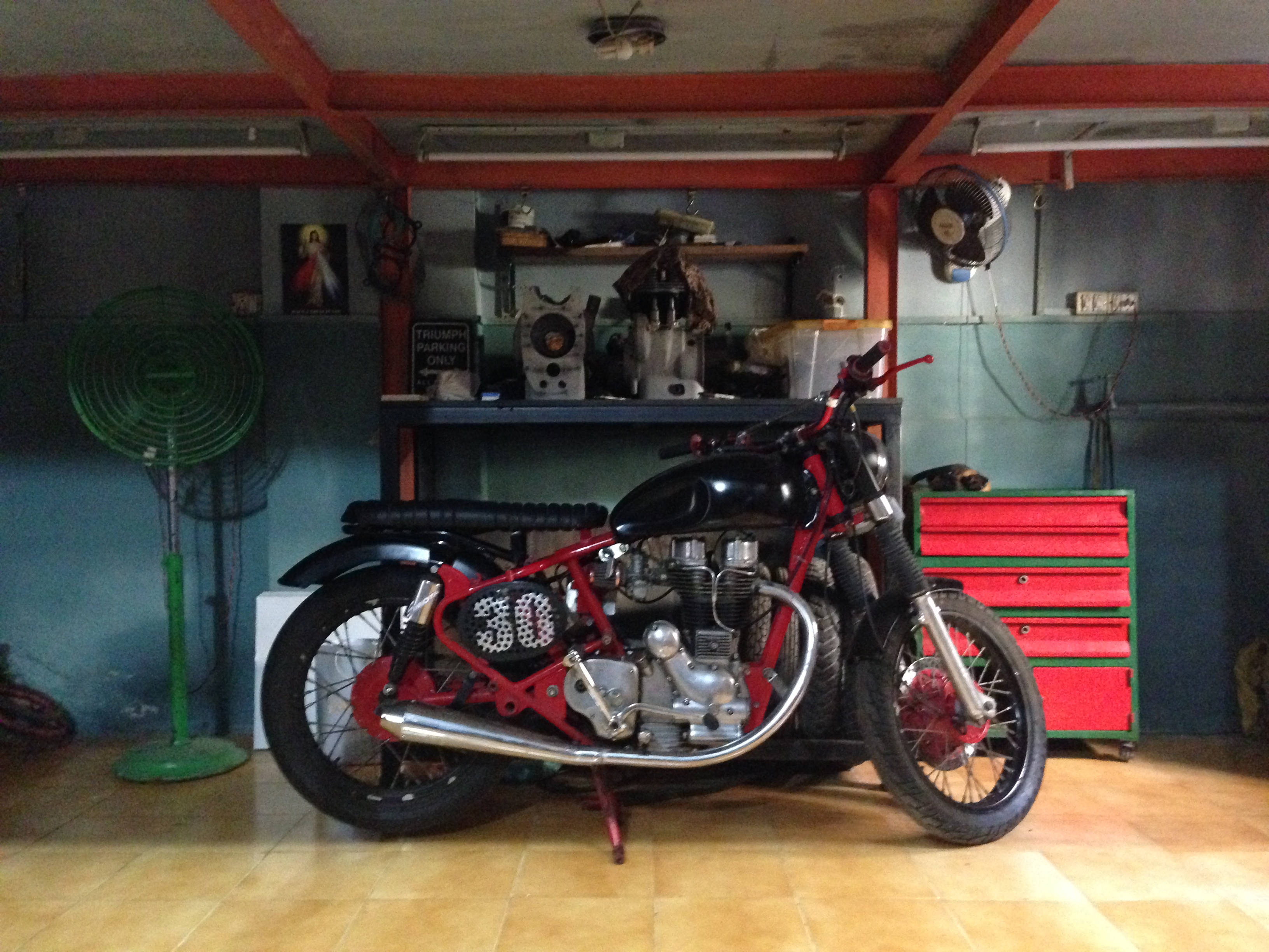 Garage52: mumbai's new motorcycle hangout autocar india mobile ...