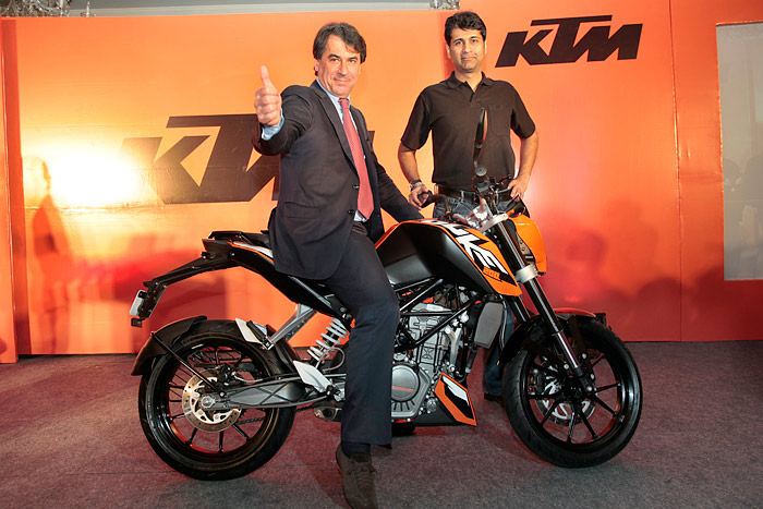 KTM 200 Duke launched at Rs 1.17L 