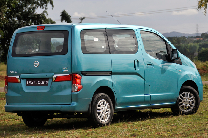 Nissan Evalia launched at Rs 8.49 L - Image 2