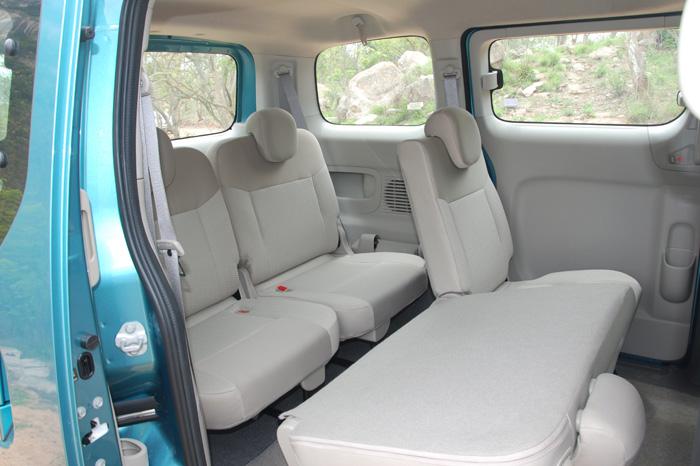 Nissan Evalia launched at Rs 8.49 L - Image 5