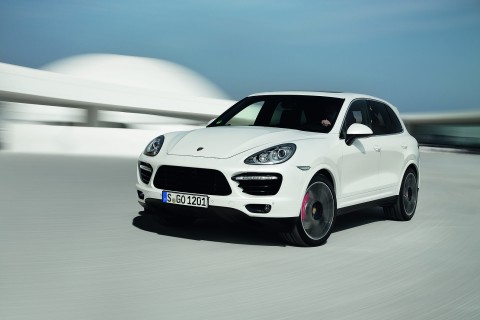 Porsche reveals Cayenne Turbo S