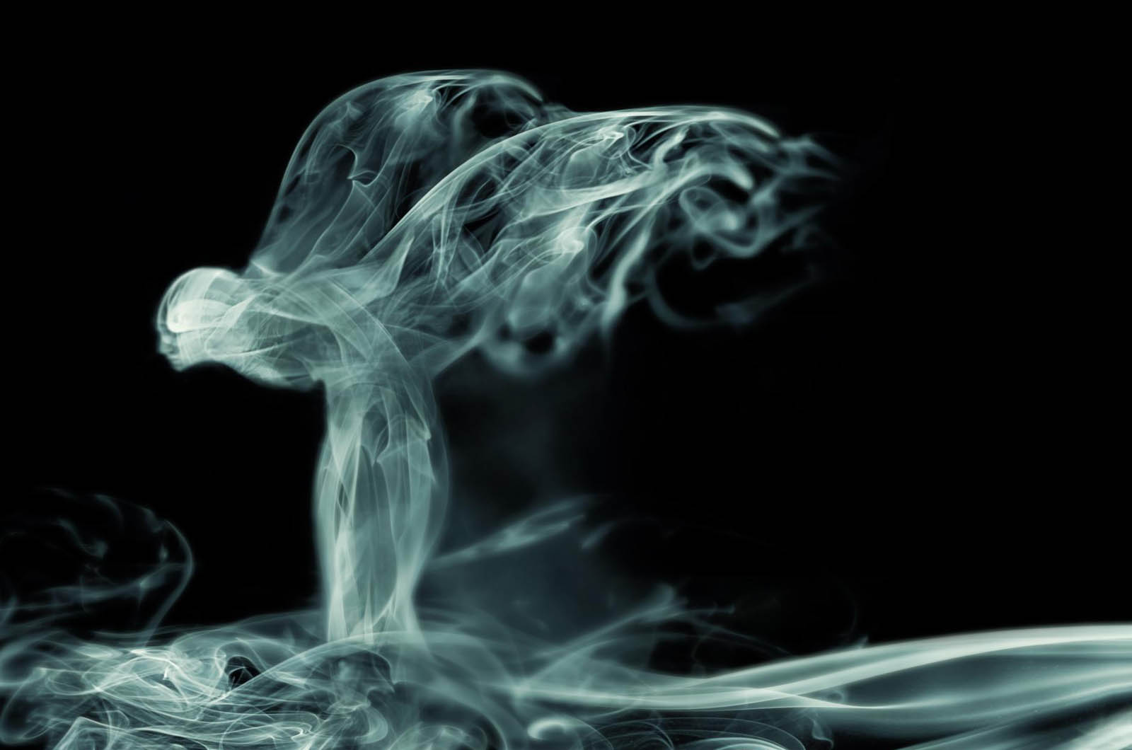 Rolls-Royce teases Wraith coupe - Image 2