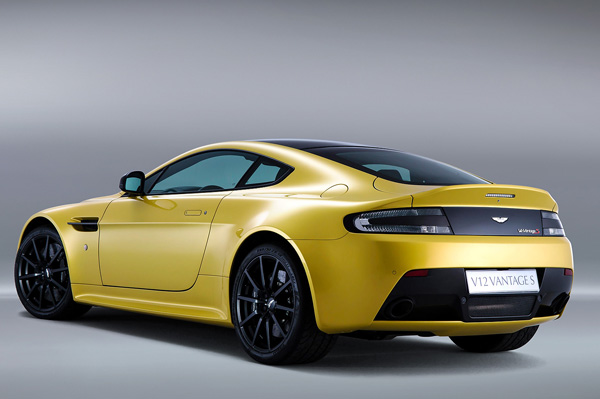 Aston Martin V12 Vantage S unveiled - Image 7