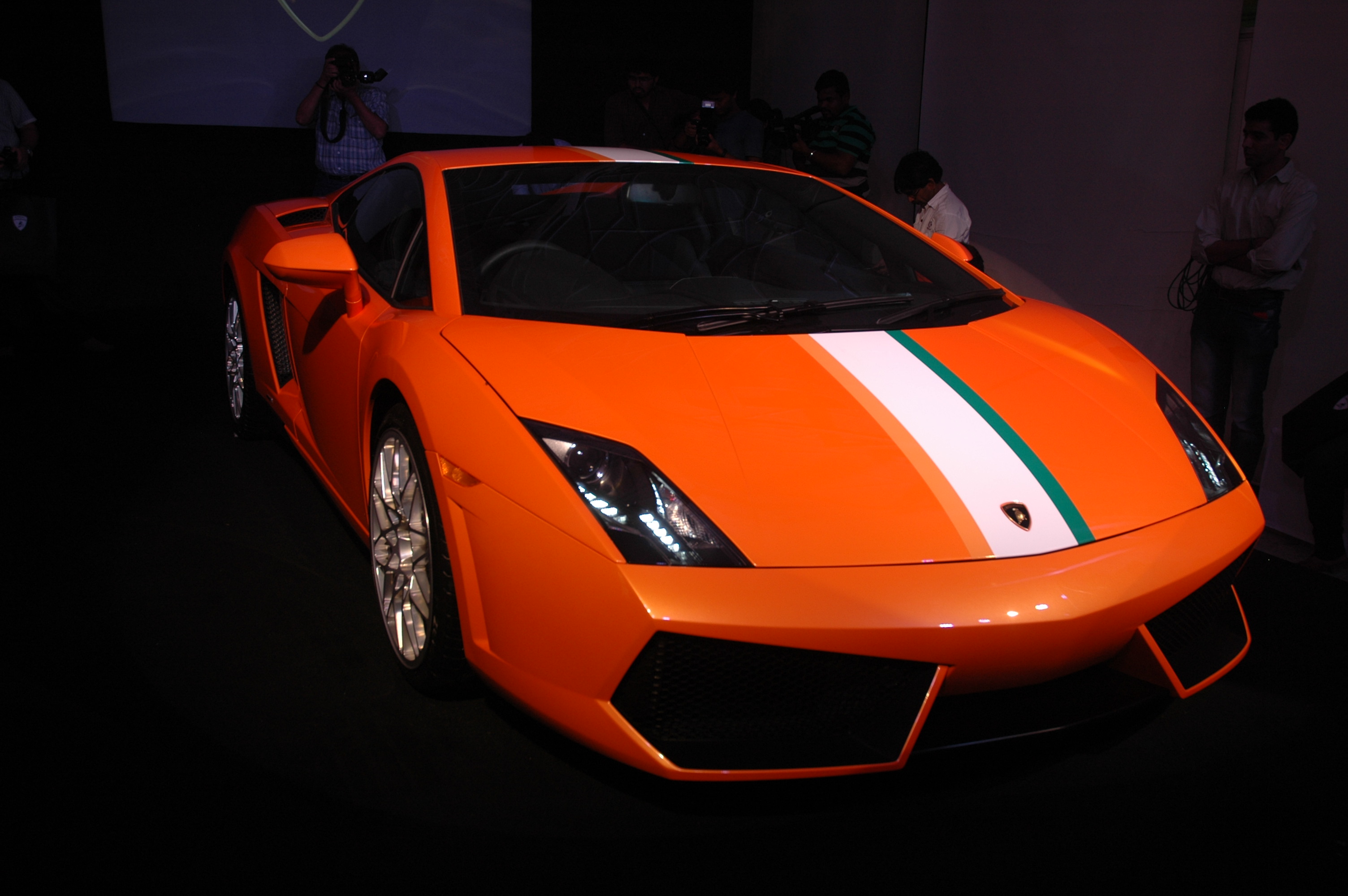 Lamborghini launches limited edition Gallardo for India ...