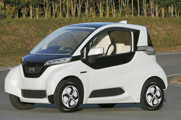 Honda readies Micro Commuter prototype