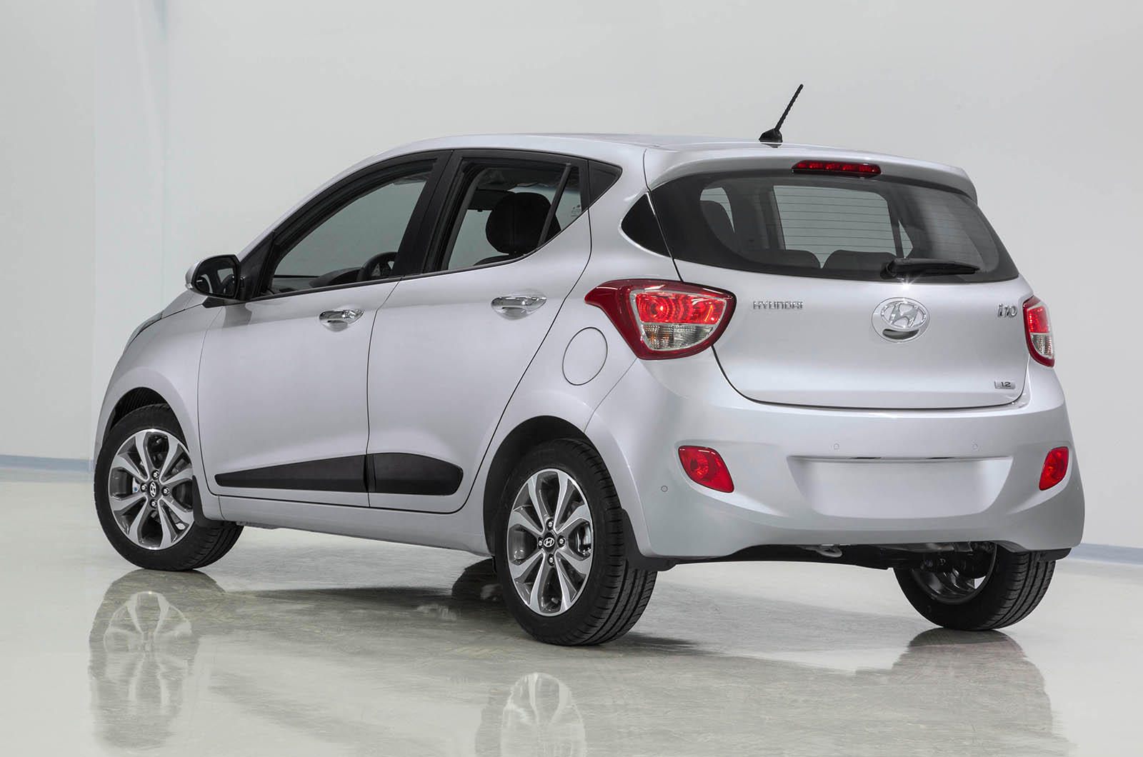 New 14 Hyundai I10 Revealed Autocar India