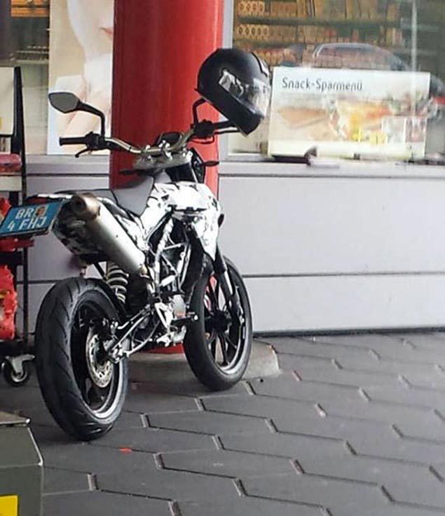 KTM’s baby Supermotard in the works 
