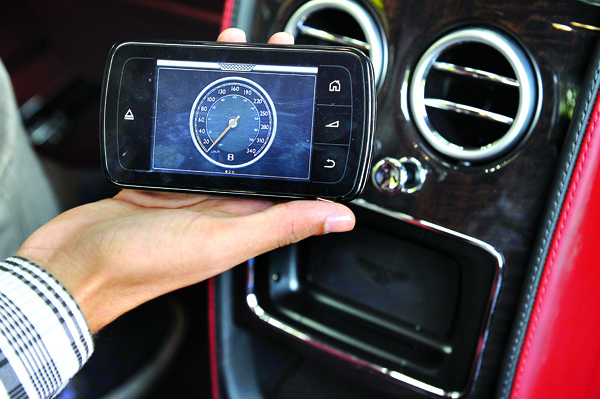 Mercedes S-Class vs Rolls-Royce Ghost vs Bentley Flying Spur - Image 2