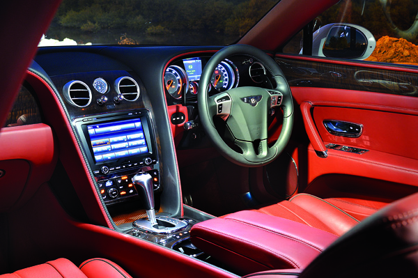 Mercedes S-Class vs Rolls-Royce Ghost vs Bentley Flying Spur - Image 16