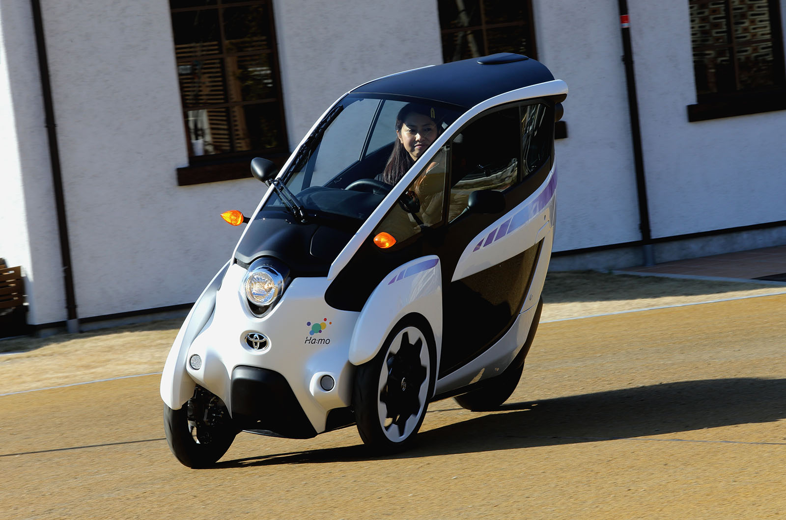 Toyota i-Road starts testing - Image 4