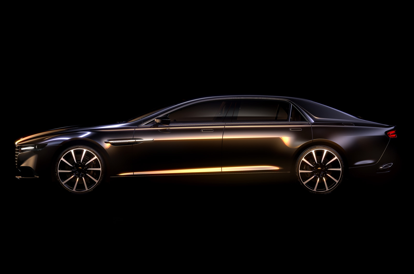 Aston Martin to launch super Lagonda sedan