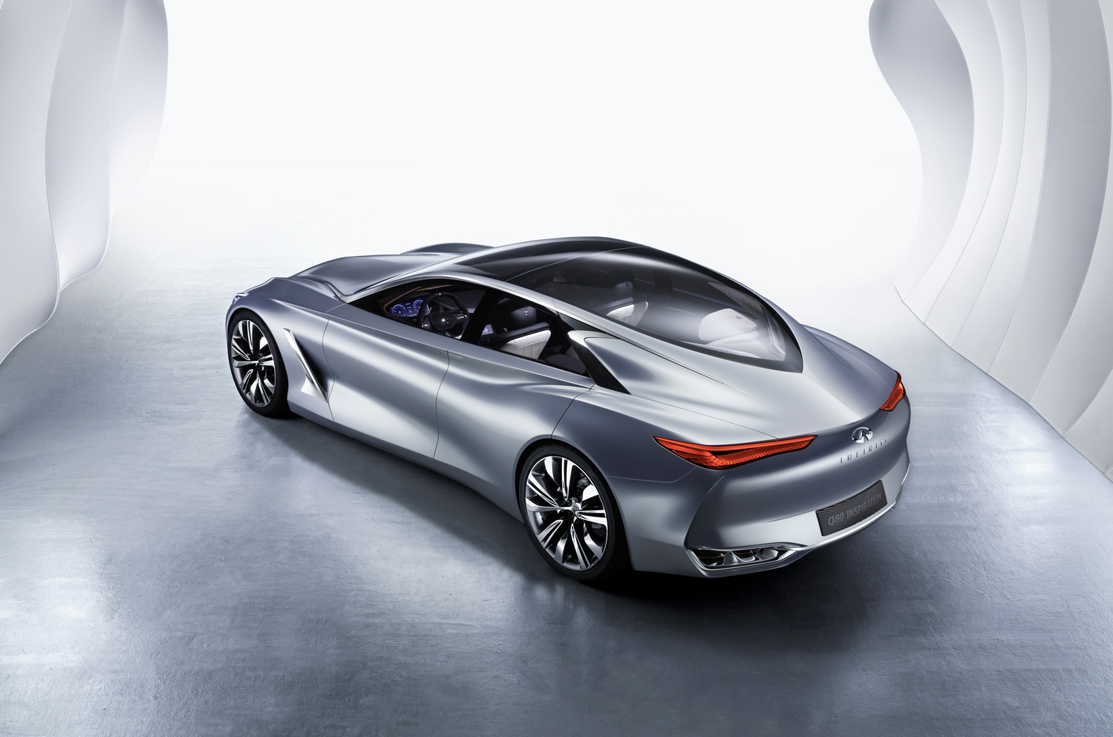 Infiniti Q80 Inspiration Concept revealed at Paris - Image 12