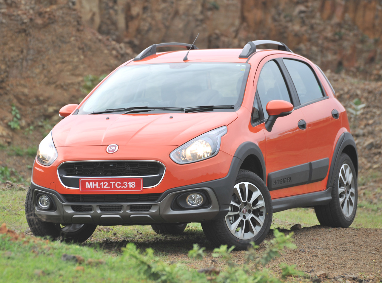 Fiat Avventura vs rivals - specifications comparison
