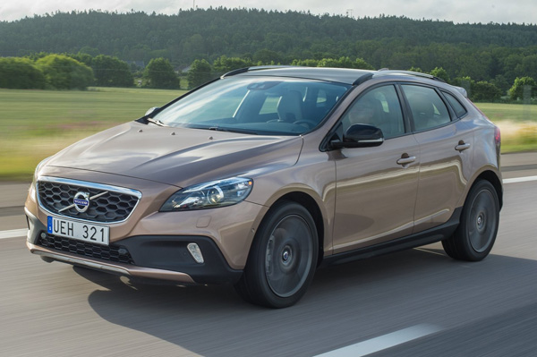 Volvo XC40 small SUV under consideration