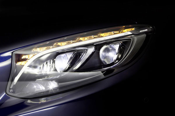 Mercedes reveals next-gen LED headlights