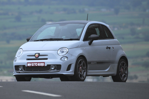 Fiat Abarth 595 Competizione to be unveiled at the Autocar Performance ...