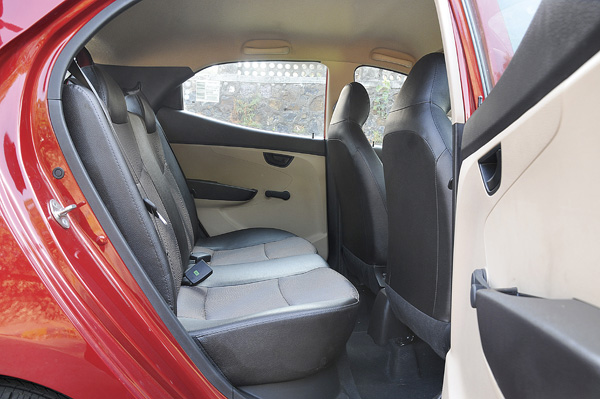 New Maruti Alto K10 vs Hyundai Eon 1.0 vs Datsun Go comparison - Image 12