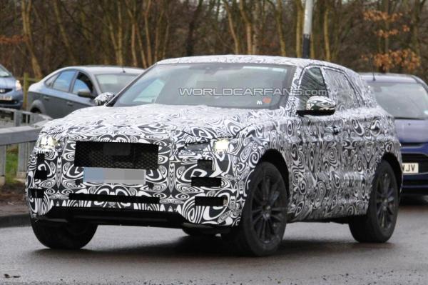 New Jaguar F-Pace SUV spied testing