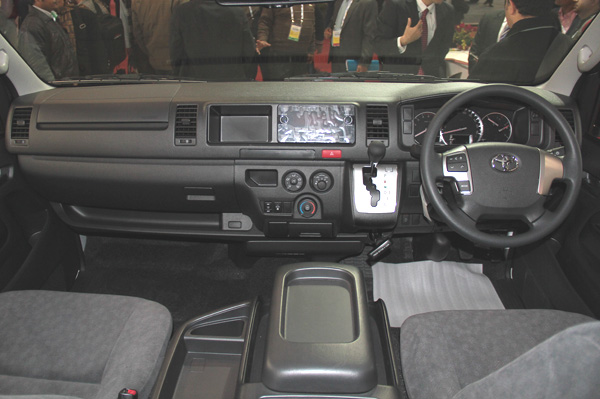Toyota Hiace could cost upwards of Rs 40 lakh - Image 2