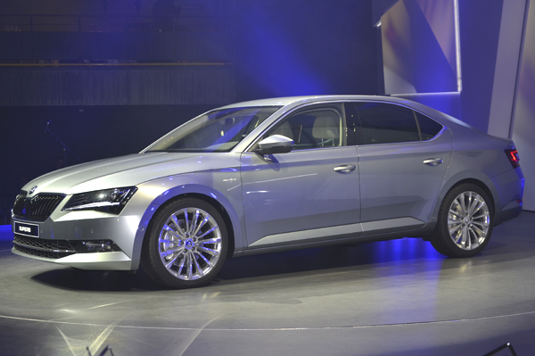 All New Skoda Superb Revealed Autocar India All New Skoda Superb Revealed Autocar India