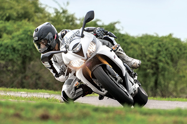 Promotional feature: Triumph Daytona 675R - Image 2