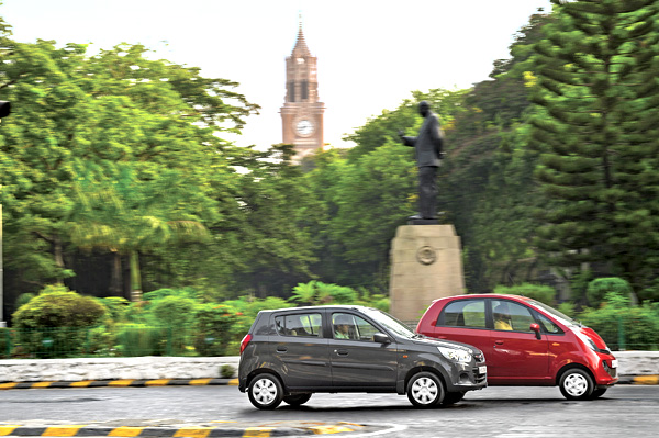 Tata Nano AMT vs Maruti Alto K10 AMT comparison - Image 2