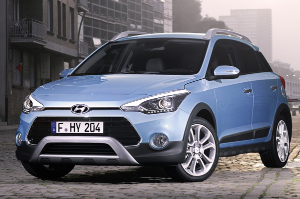 Hyundai i20, i20 Active turbo petrol Frankfurt-bound