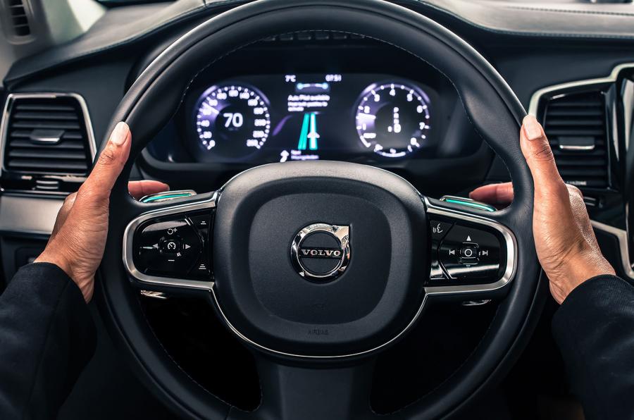 Volvo showcases autonomous driving software