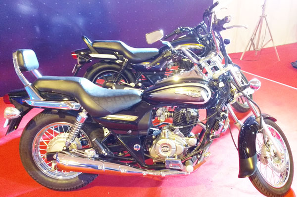 New Bajaj Avenger line-up on display at APS 2015