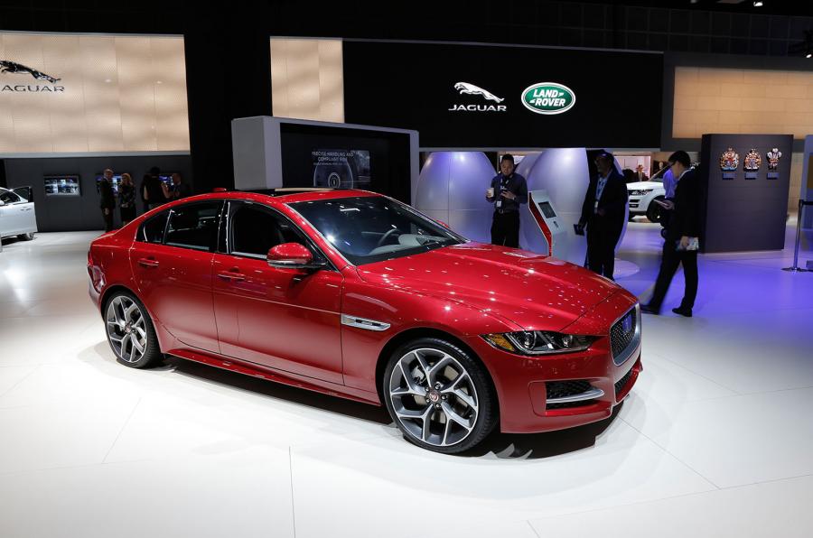 Jaguar XE gets new infotainment and AWD