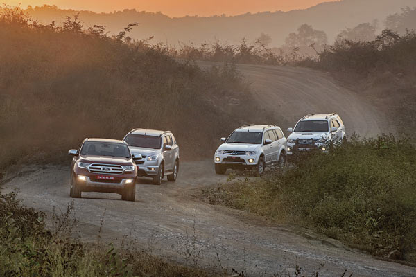 New Ford Endeavour vs Trailblazer vs Pajero Sport vs Fortuner comparison - Image 2
