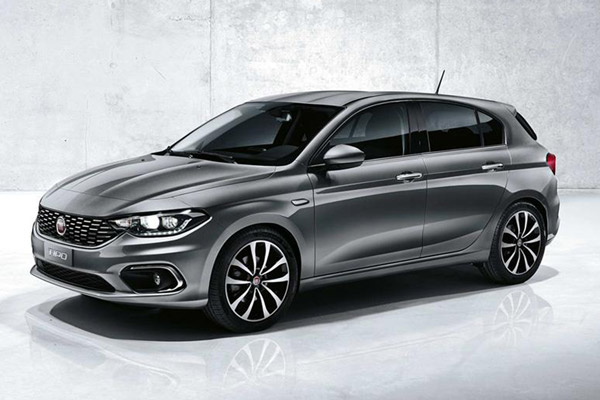 Fiat Tipo hatchback, estate shown at Geneva
