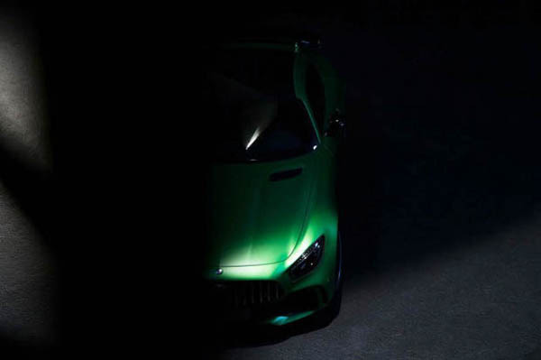 Mercedes-AMG GT R teased - Image 2