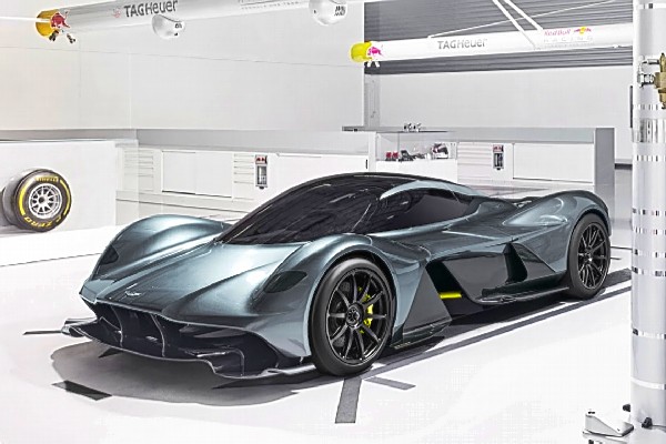 Aston Martin and Red Bull AM-RB 001 hypercar revealed - Image 1
