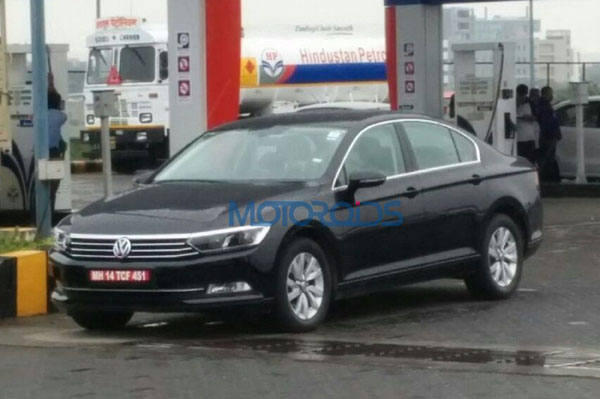New Volkswagen Passat spied in India