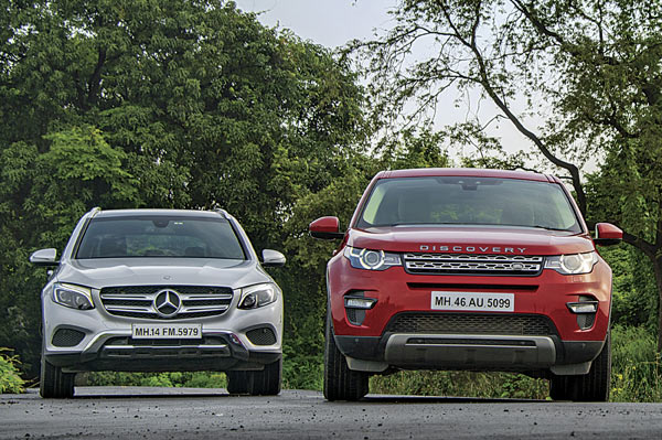 Mercedes GLC300 vs Land Rover Discovery Sport petrol comparison - Image 2