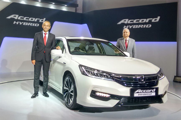 Honda accord rs