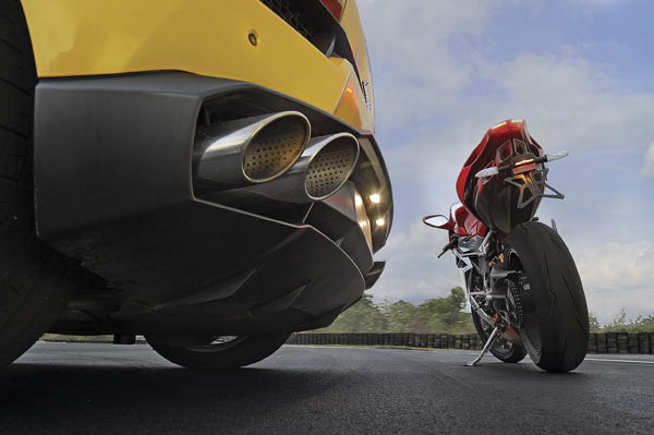 Italian madness on 4 and 2 wheels - Image 5