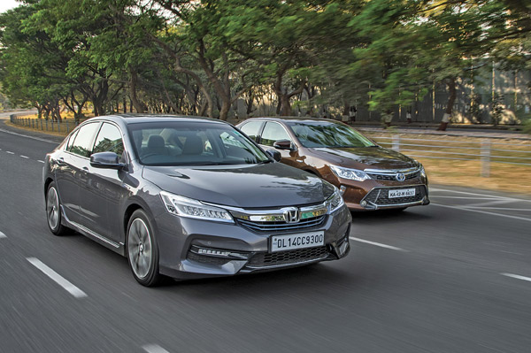 Honda Accord vs Toyota Camry Hybrid comparison - Autocar India