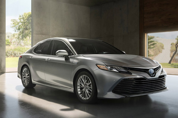 All-new 2017 Toyota Camry revealed - Image 2