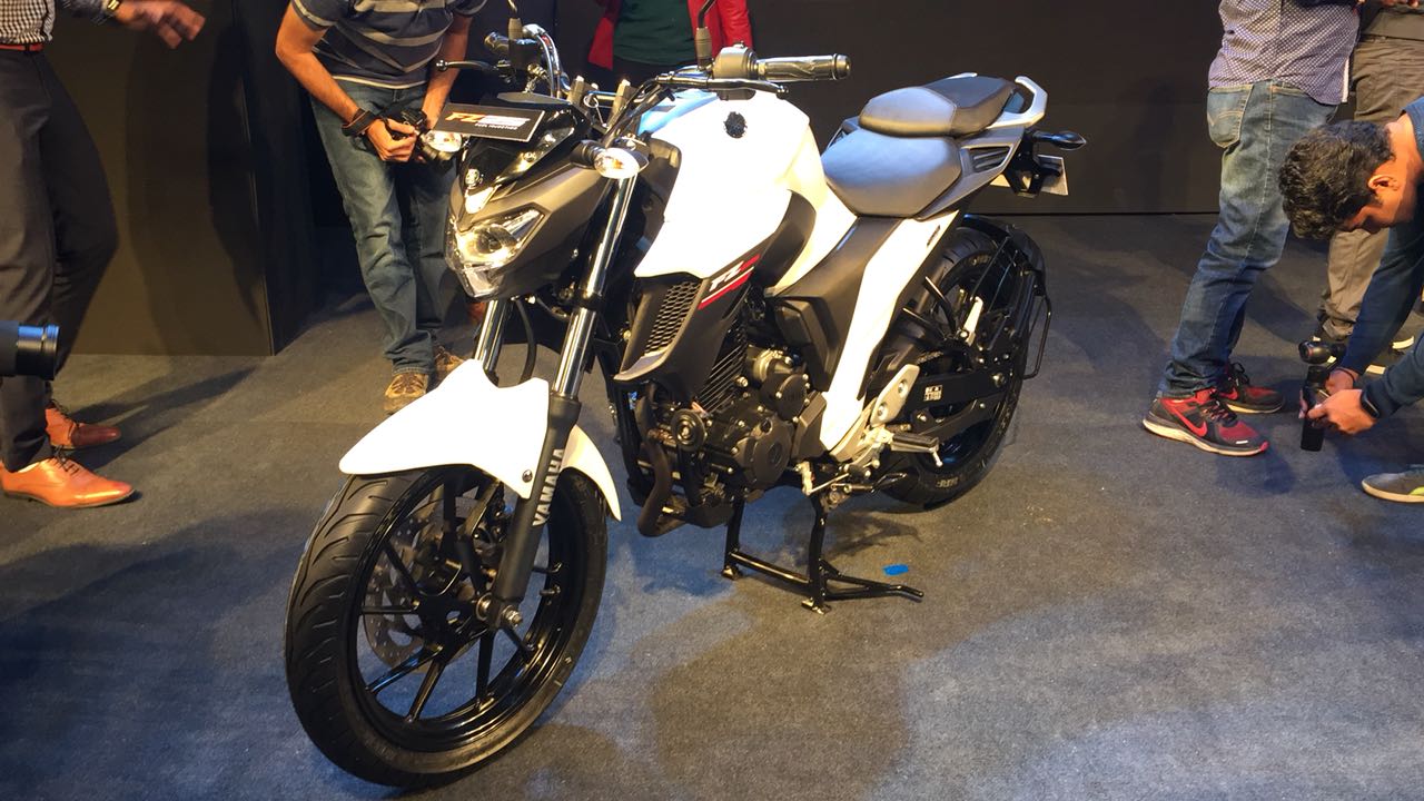 Yamaha Fz25 Price Specifications And Features Autocar India