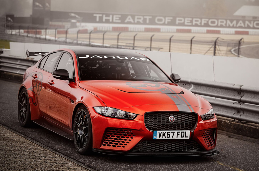 Jaguar sets a new four-door lap record at Nürburgring