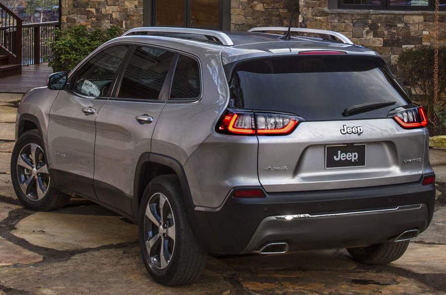 Jeep Cherokee facelift showcased at Detroit - Image 2