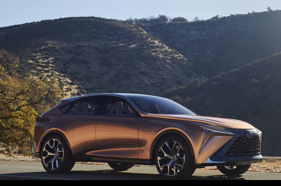 Lexus LF-1 Limitless previews flagship SUV - Image 2