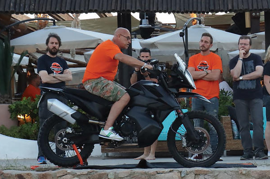 KTM 790 Adventure R prototype revealed - Image 3