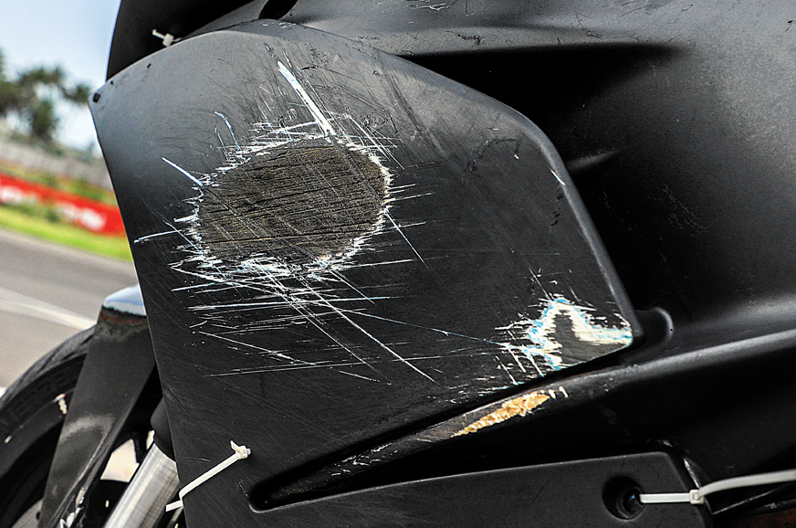 Race-spec KTM RC 390 ride experience - Image 3