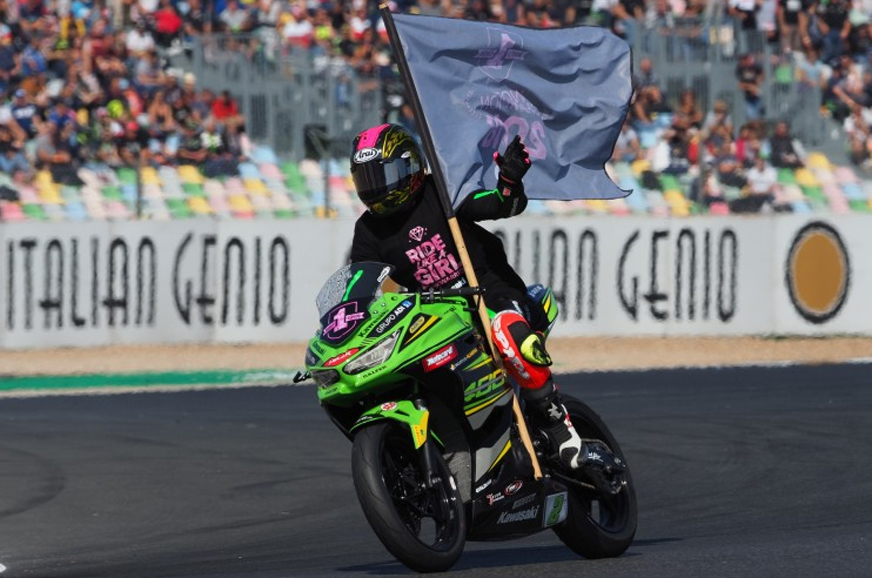 Ana Carrasco makes history by clinching World Supersport 300 title - Image 1