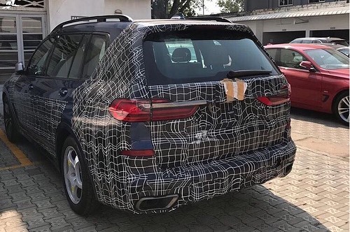 BMW X7 spied in India - Image 2