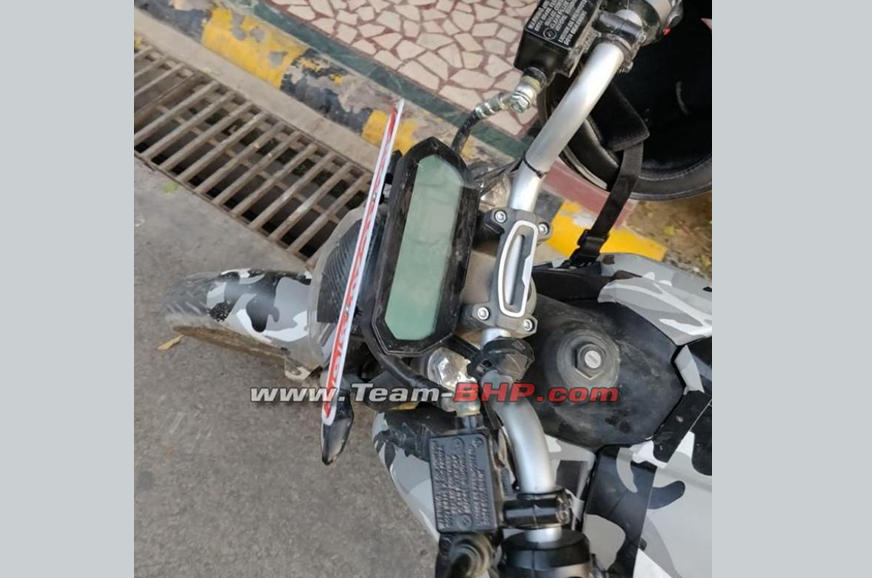 Revolt electric motorcycle spied testing - Image 2